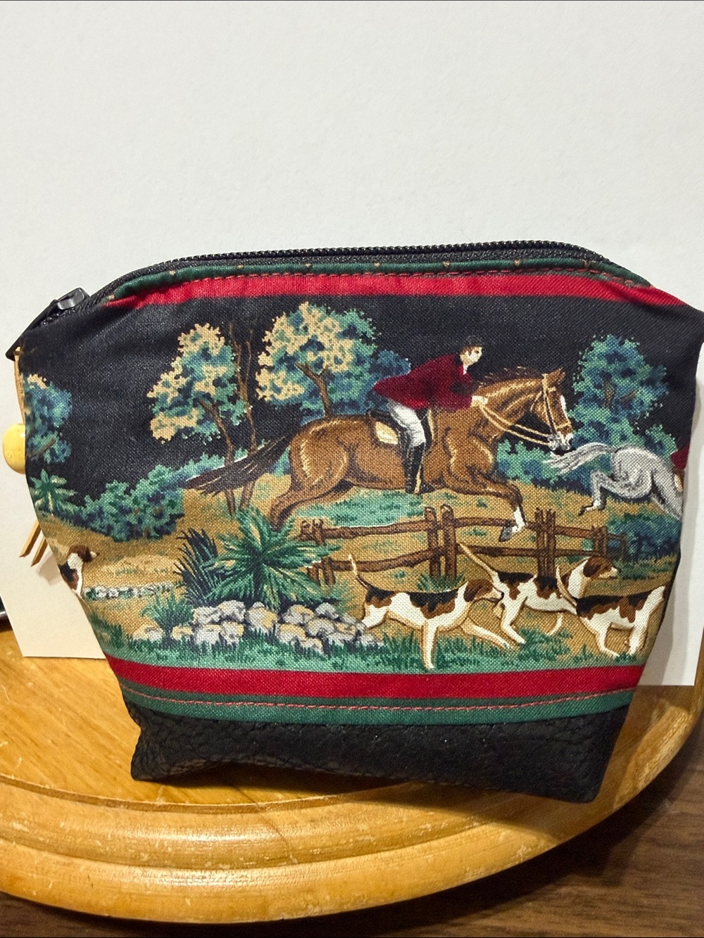 Fox hunting clutch zipper pouch
